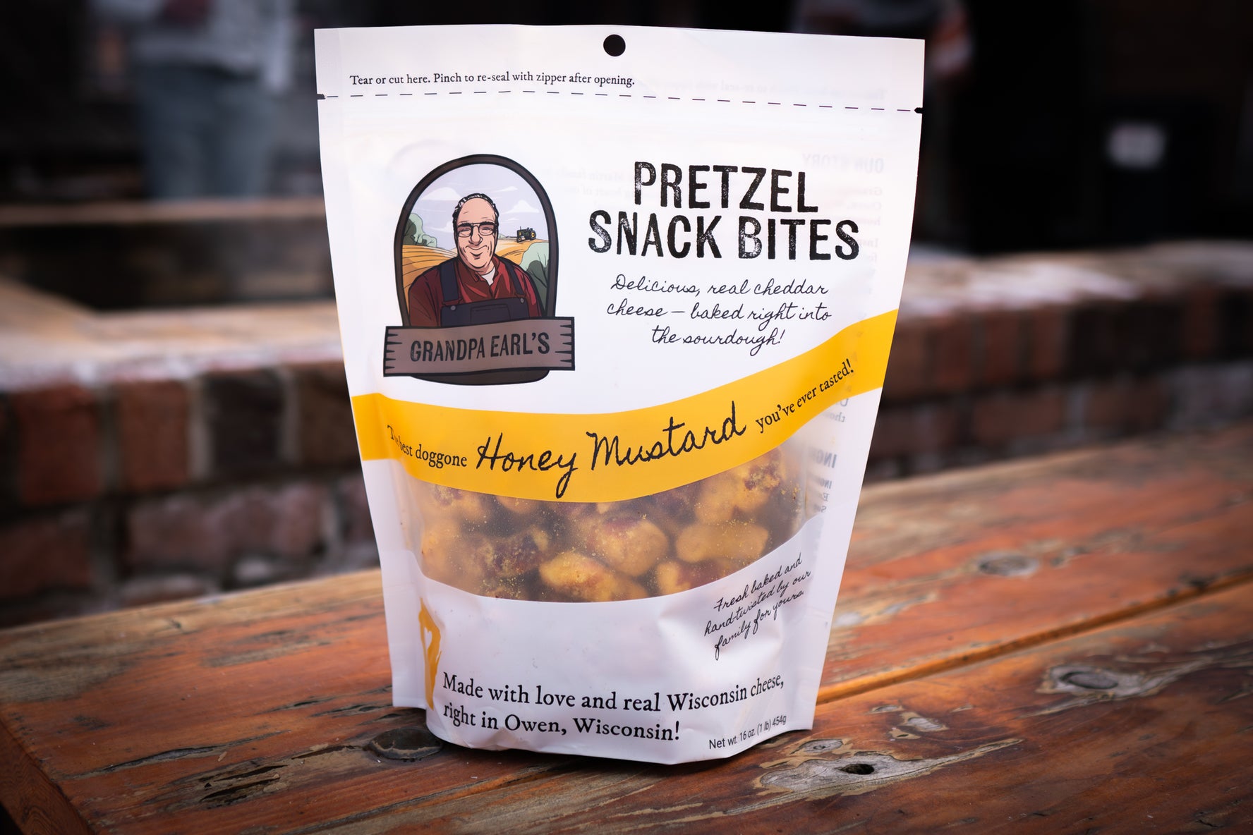 Honey Mustard Seasoned Pretzel Bite, Family Bag (1 pound)